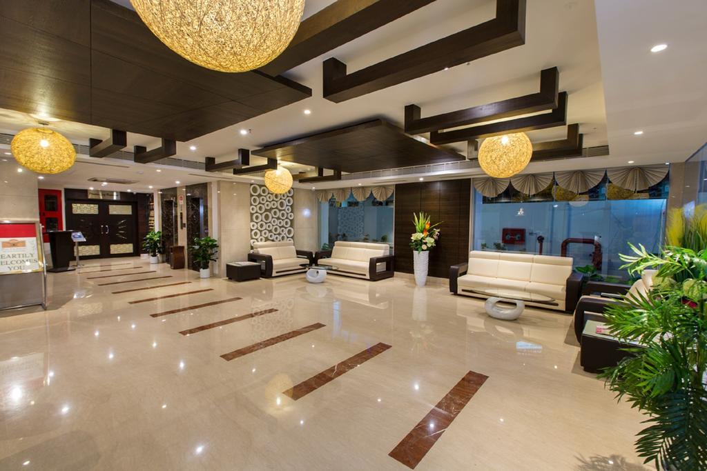 Pai Viceroy Hotel Tirupati Exterior photo